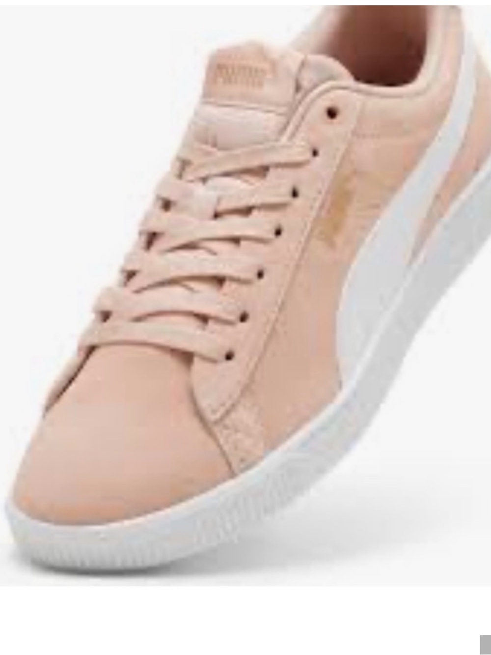 Puma Women's Suede Sneaker in Blush Pink